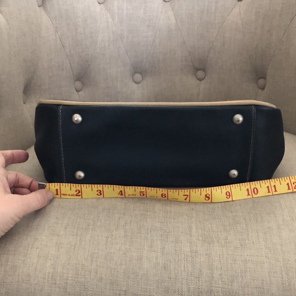 The Stone shoulder bag - Picture 6 of 6